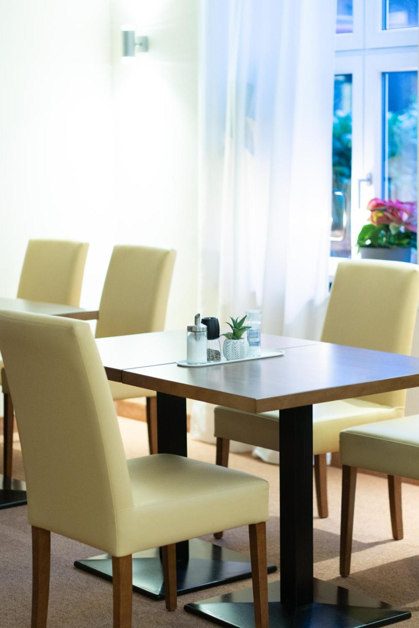 Hotel Bruehlerhoehe Ερφούρτη Εξωτερικό φωτογραφία