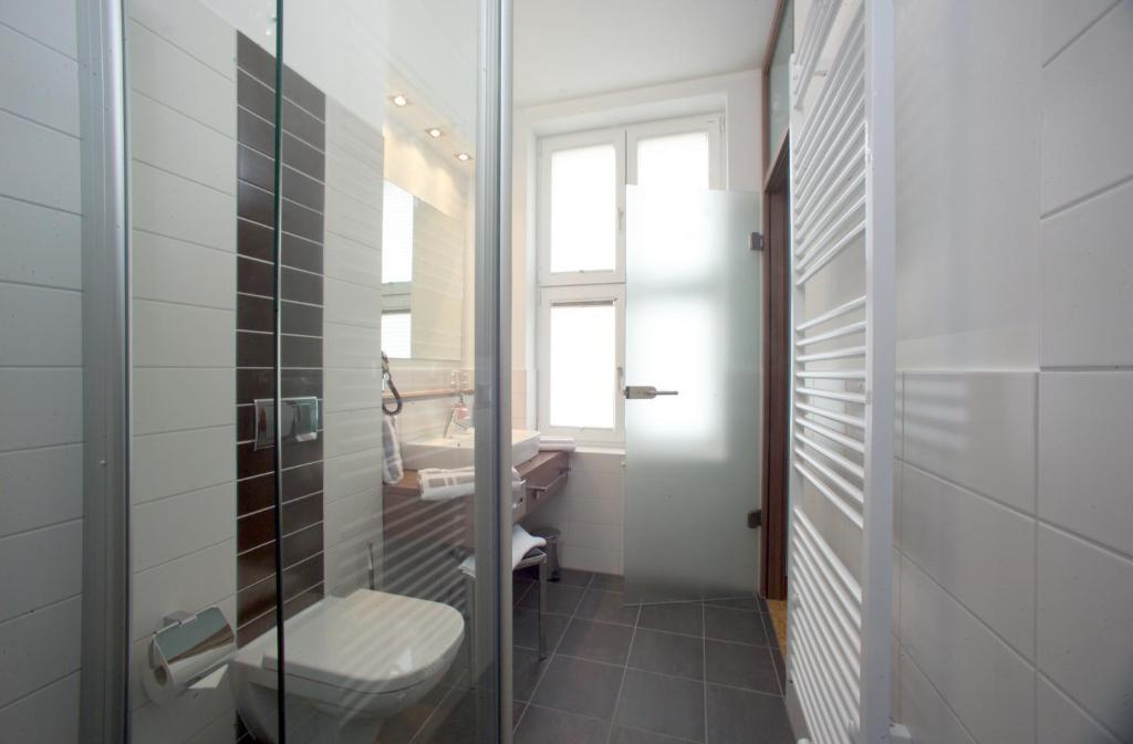 Hotel Bruehlerhoehe Ερφούρτη Δωμάτιο φωτογραφία